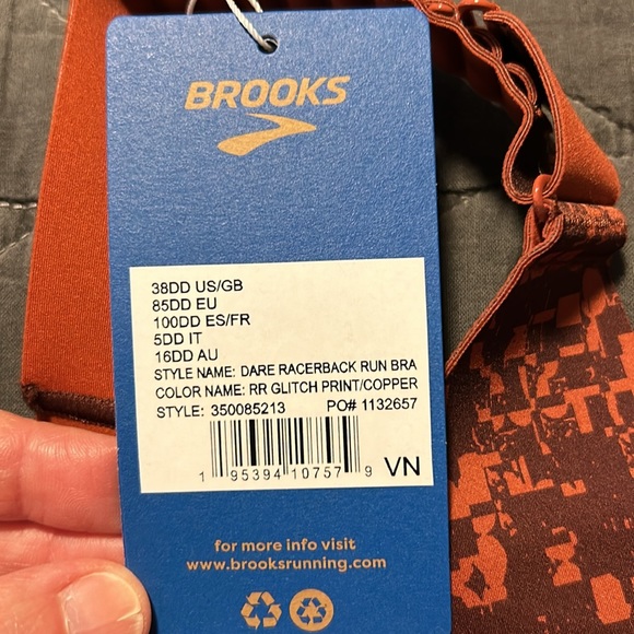 Brooks running set - Picture 7 of 9